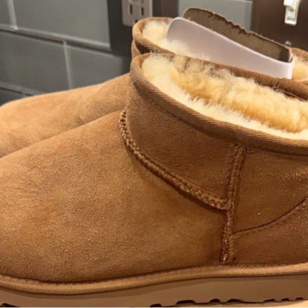 Ugg ultra mini